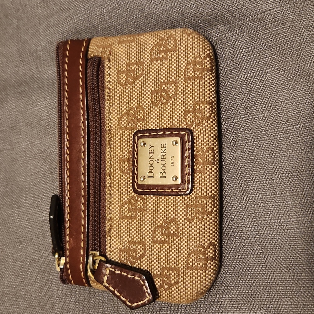 Dooney & Bourke Card Wallet